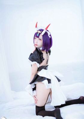 好色女警
