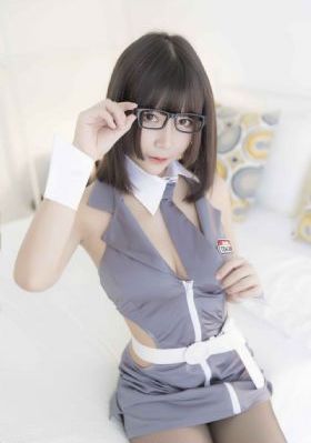 快穿双性总受巨h_BD英语手机免费观看完整